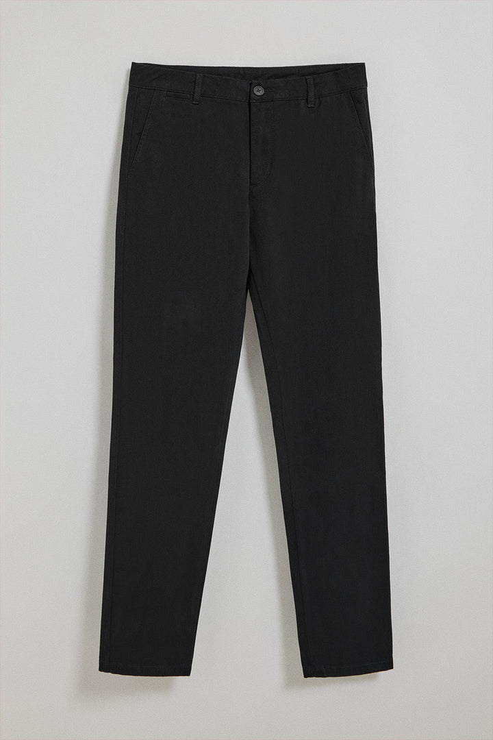Black chinos Vanya with Polo Club embroidery