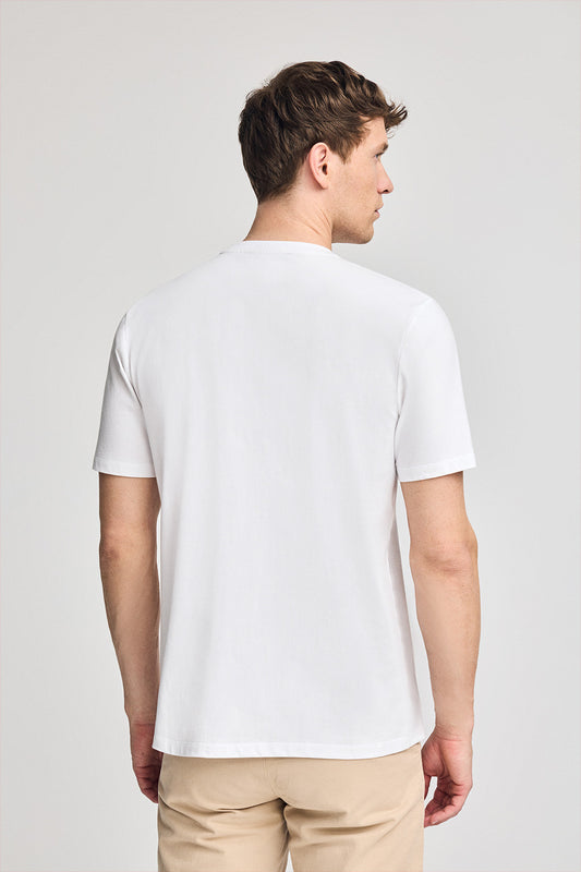 White short-sleeve T-shirt with pocket and Rigby Best embroidery